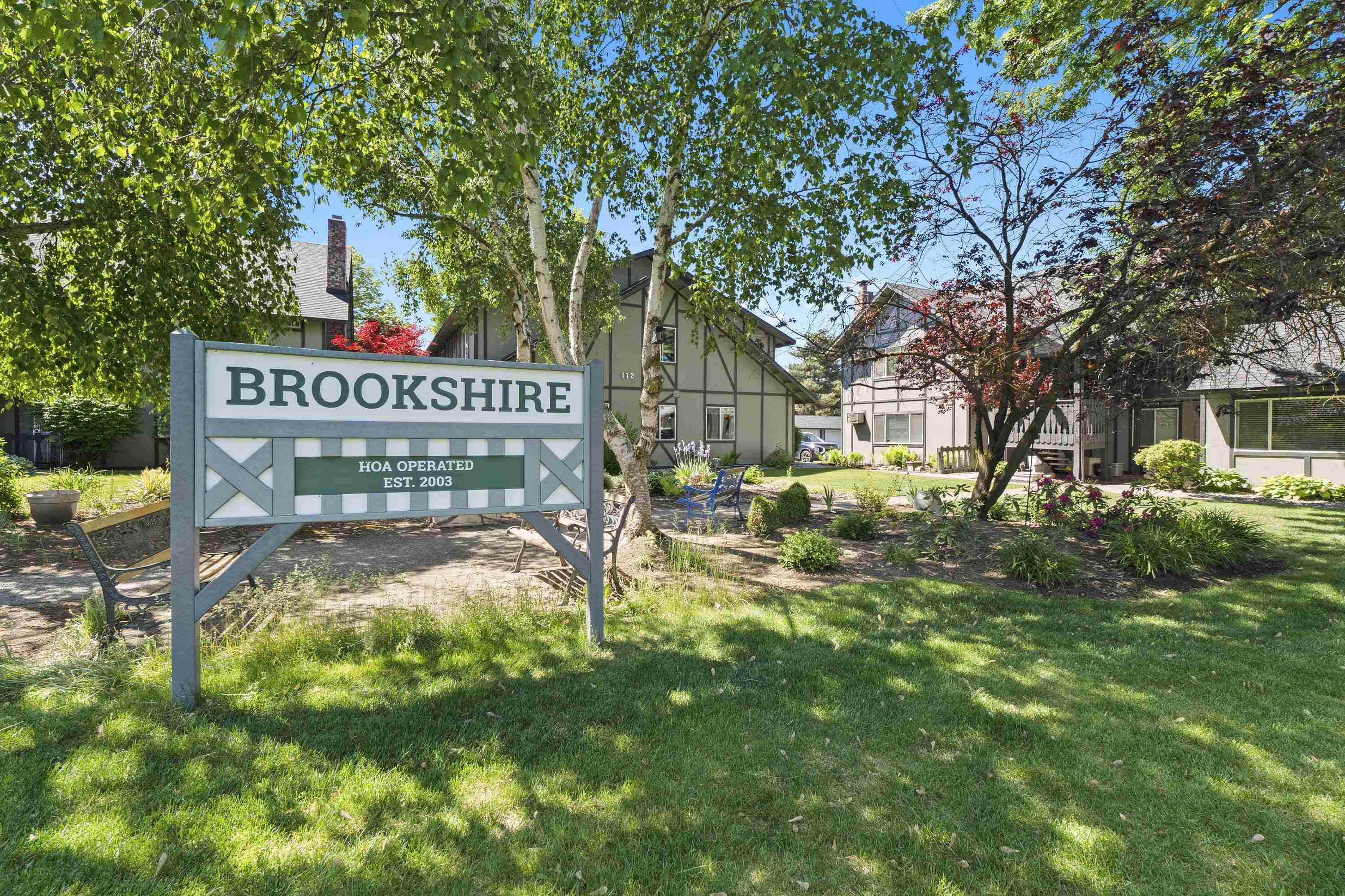 Property Photo: 112 E Weile Ave Unit #1 WA 99208