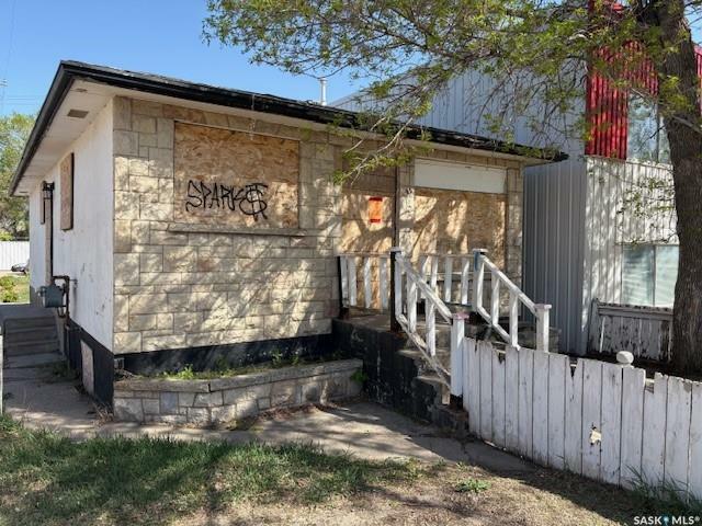 Property Photo: 112 K Avenue S SK S7M 2C6