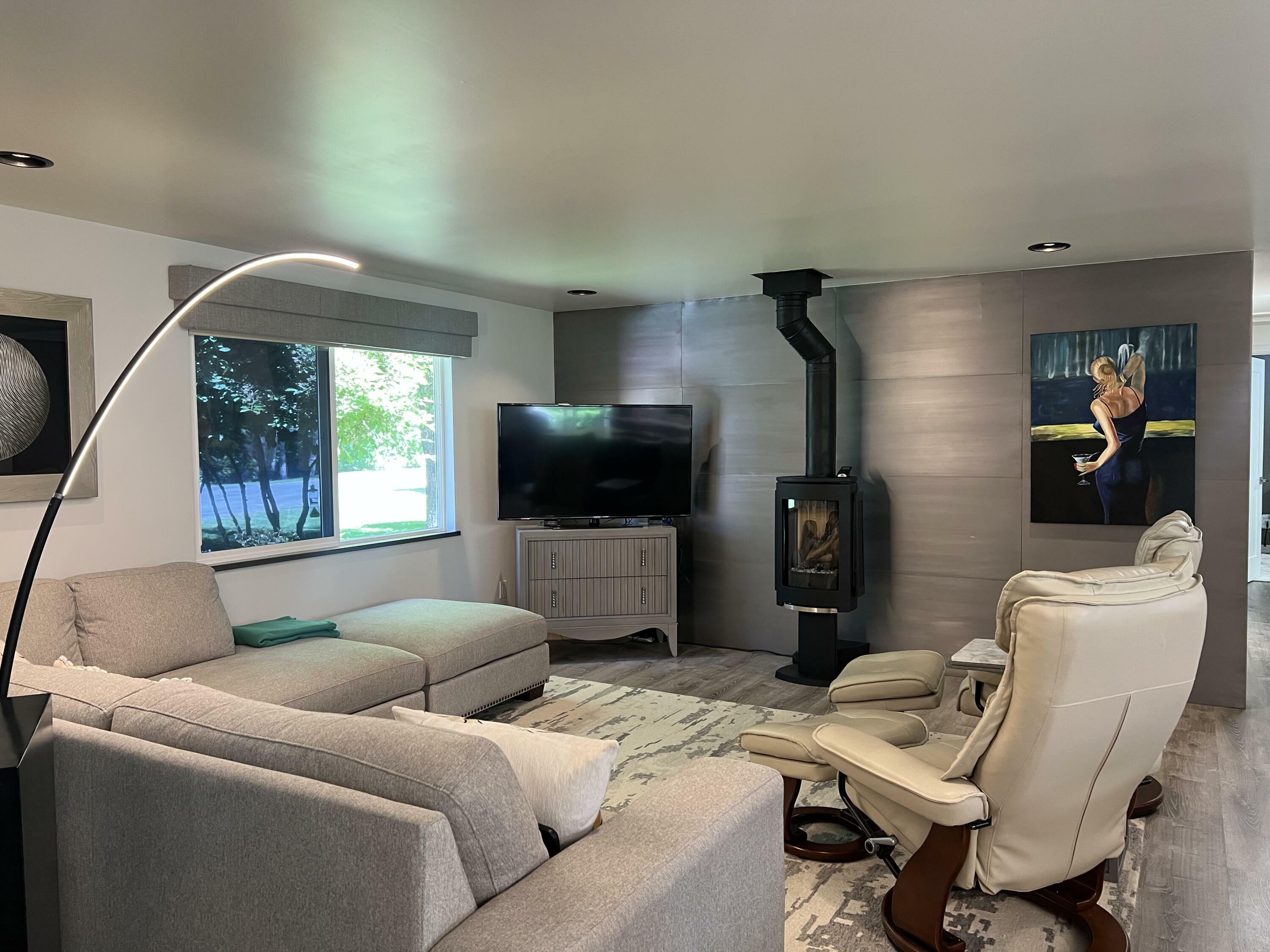 Property Photo:  1261 Snowfly Dr  ID 83333 