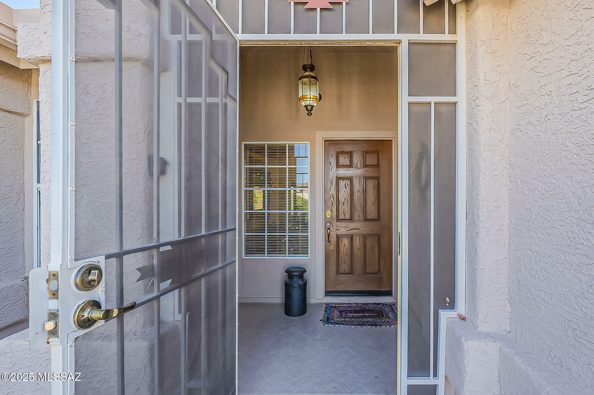 Property Photo: 38180 S Birdie Drive AZ 85739