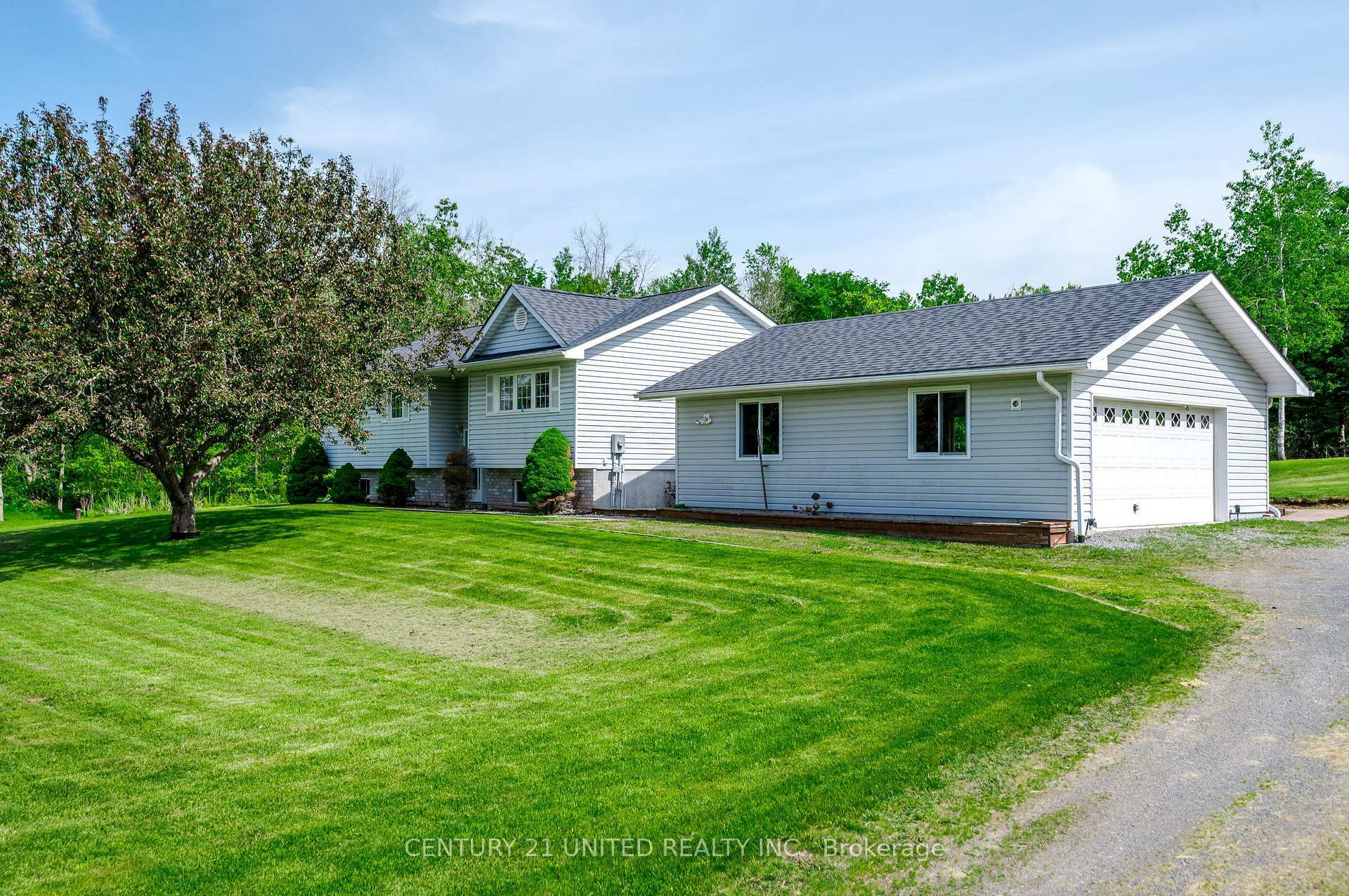 Property Photo: 6399 Highway 7 Highway ON K0L 1Z0