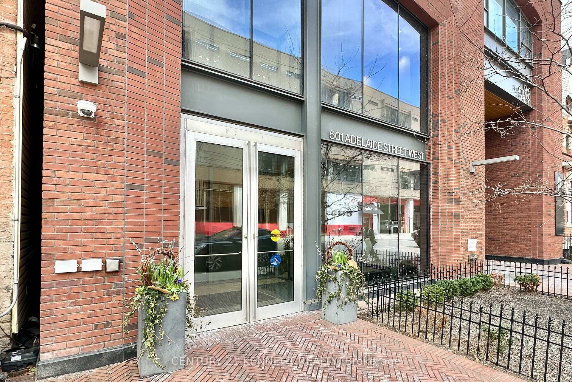 Property Photo: 501 Adelaide Street W 1209 ON M5V 1T4