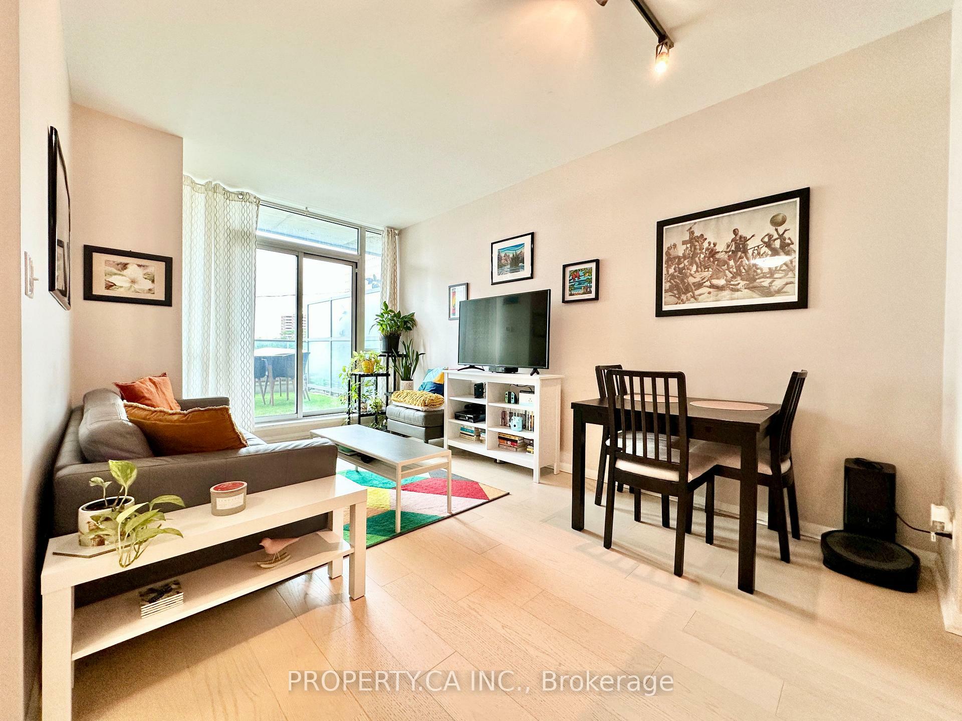 Property Photo: 3391 Bloor Street W 212 ON M8X 1G3