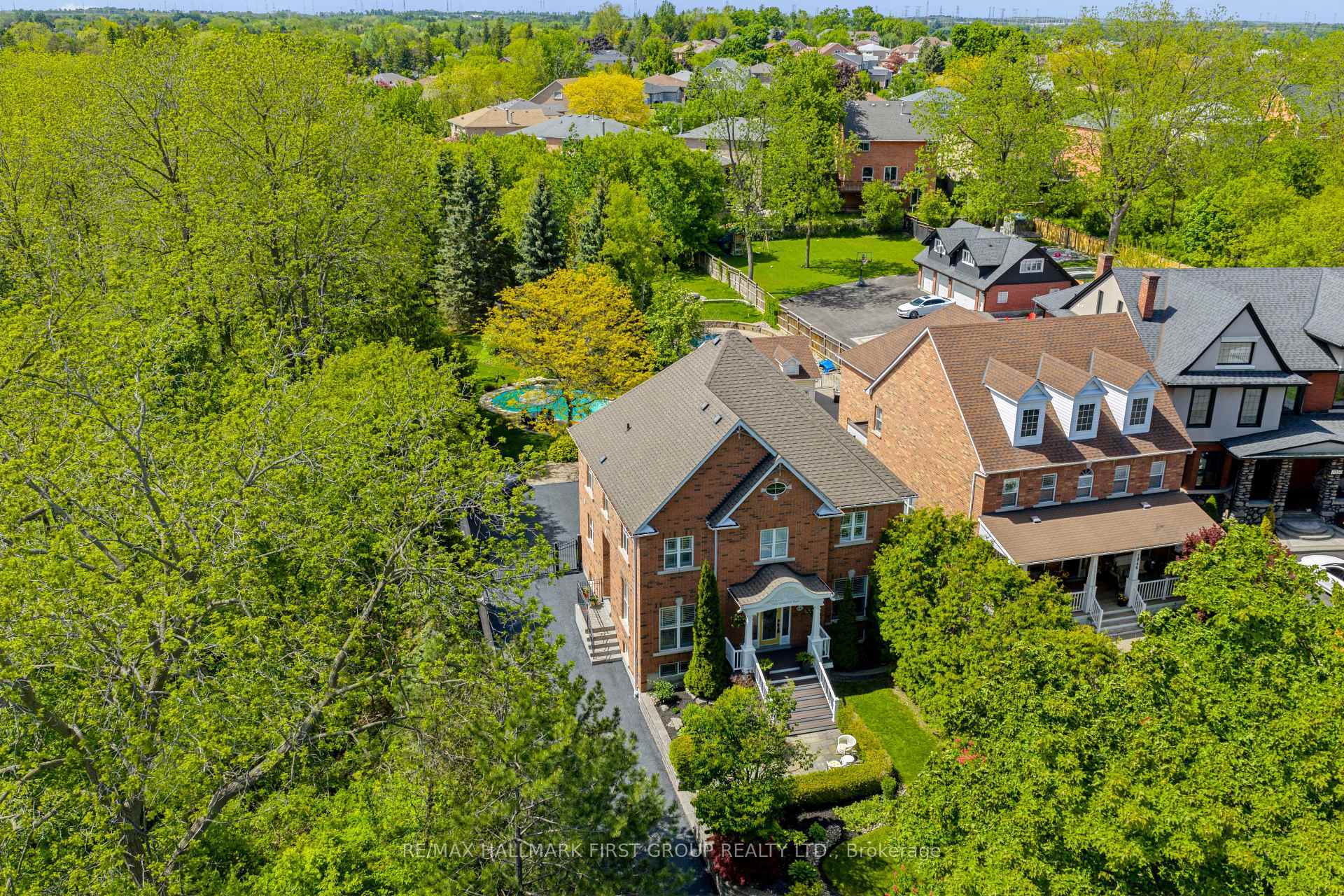 Property Photo: 1042 Dunbarton Road ON L1V 1G8