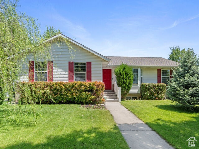 Property Photo: 536 W 650 N UT 84003