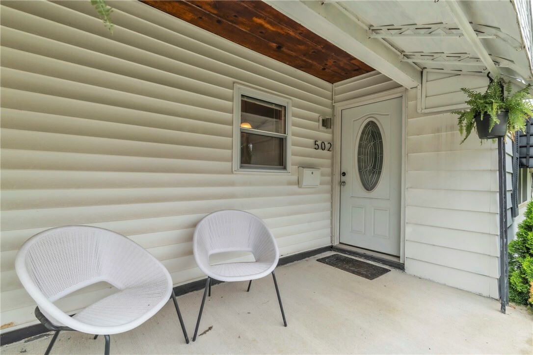 Property Photo: 502 Haig St PA 16117