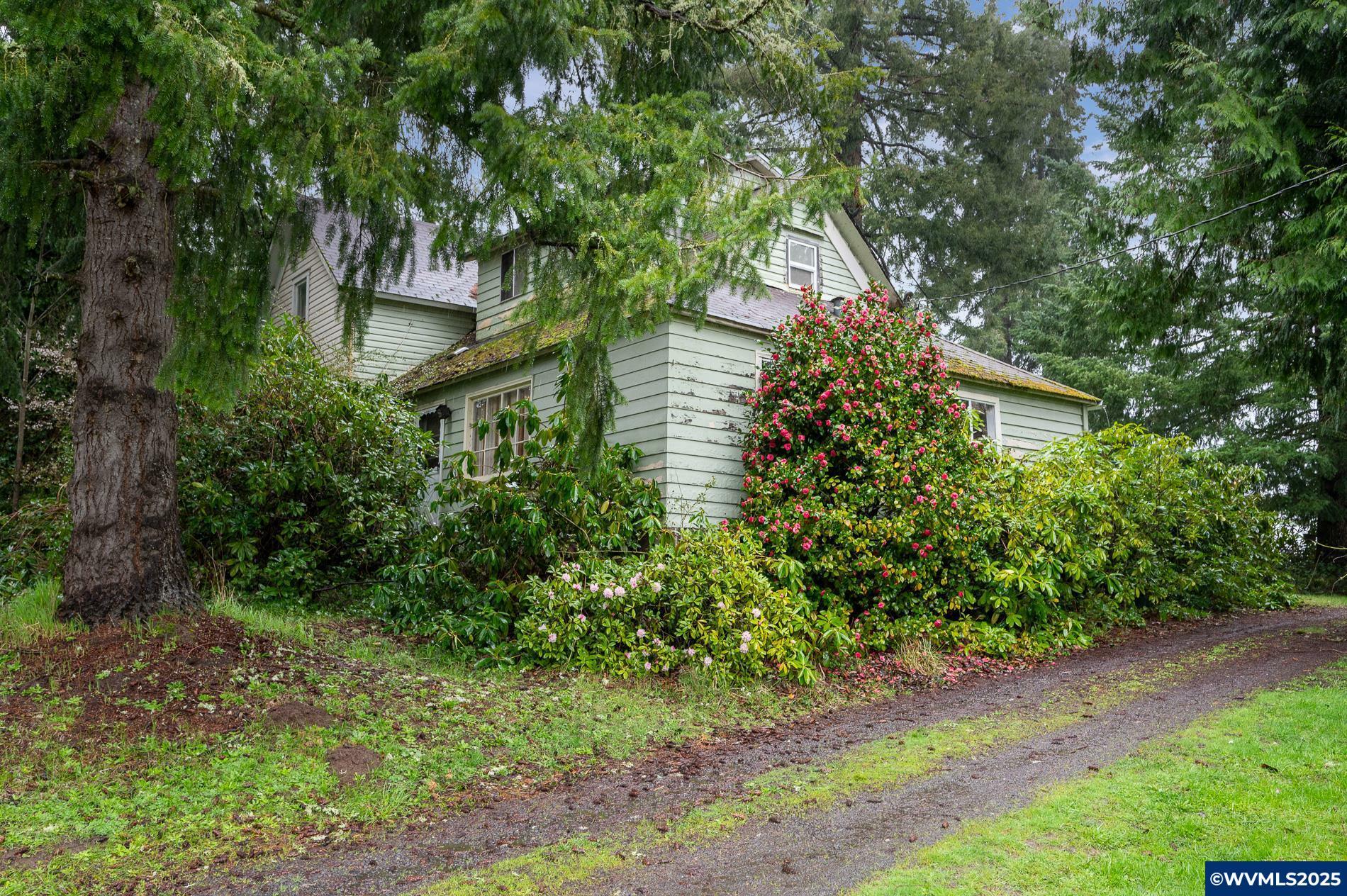 Property Photo: 20812 SW Elwert Rd OR 97140