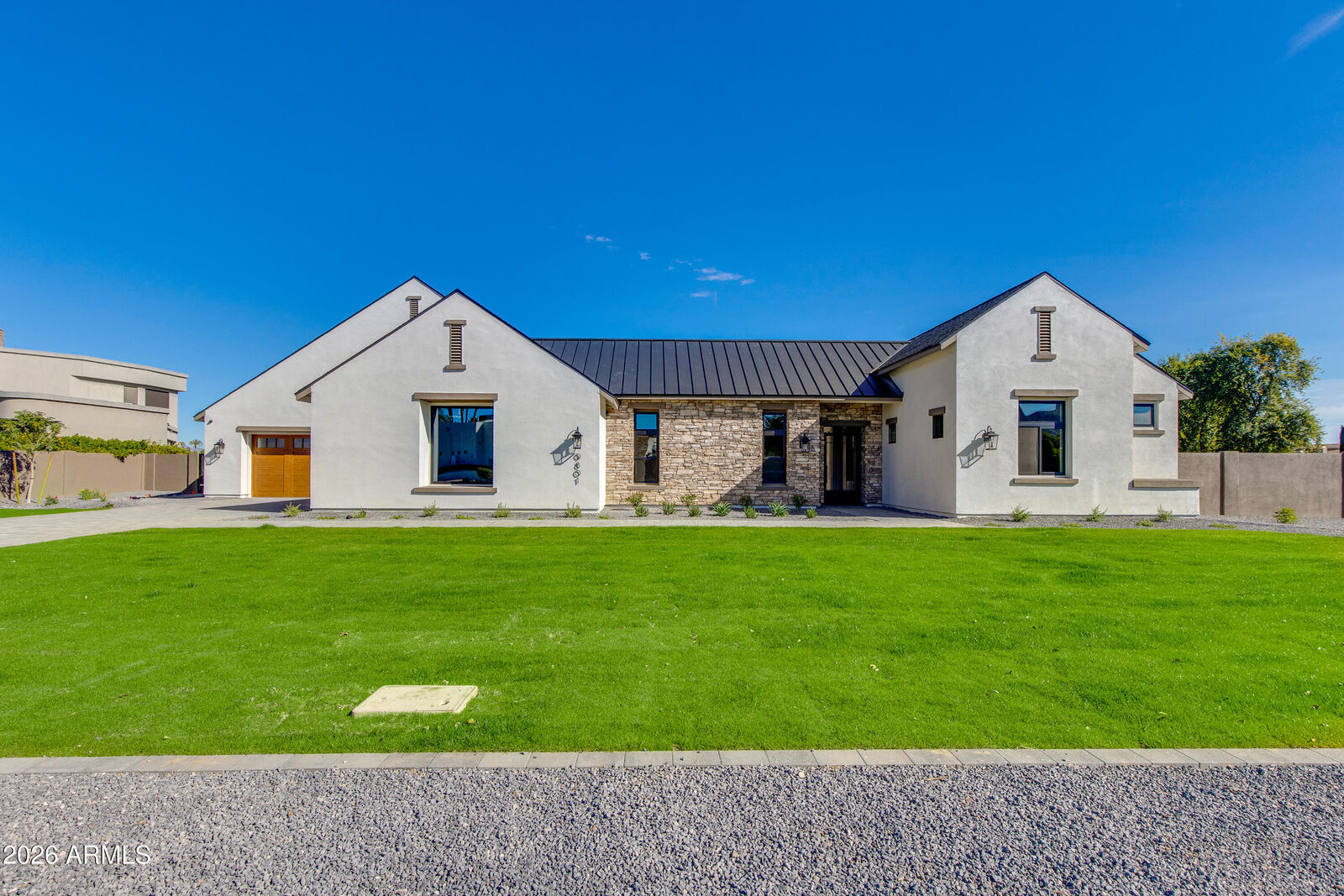 Property Photo:  9801 N 53rd Place  AZ 85253 