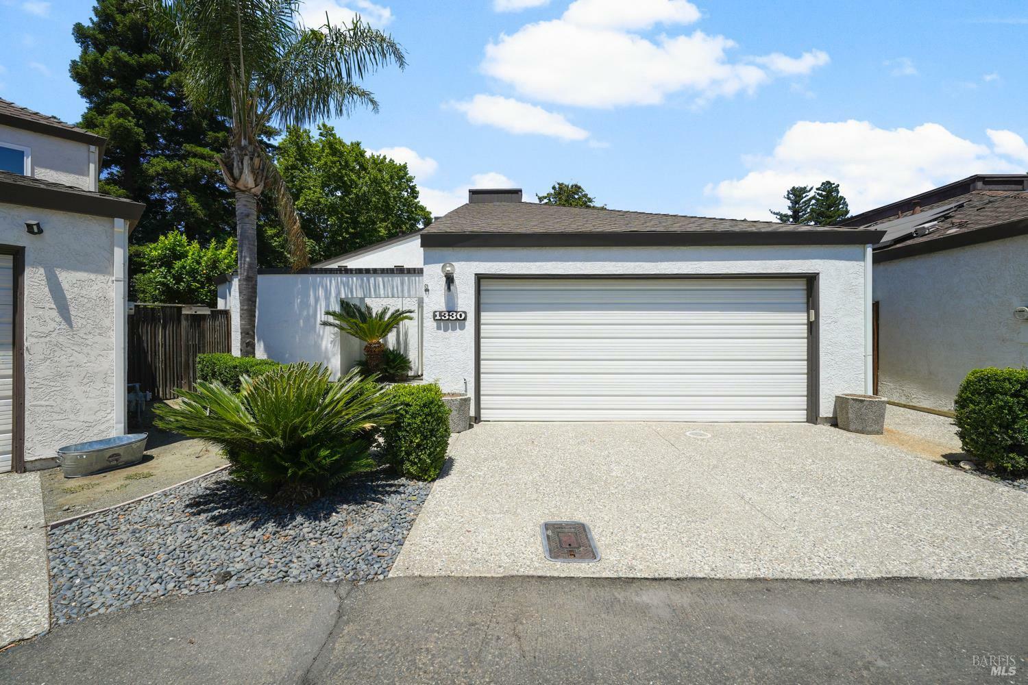 1330 Blackberry Court  Dixon CA 95620 photo