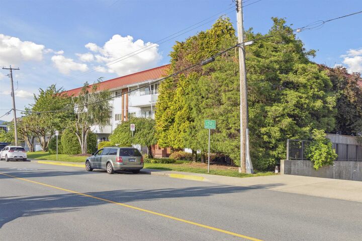 Property Photo:  12096 222 Street 212  BC V2X 5W1 