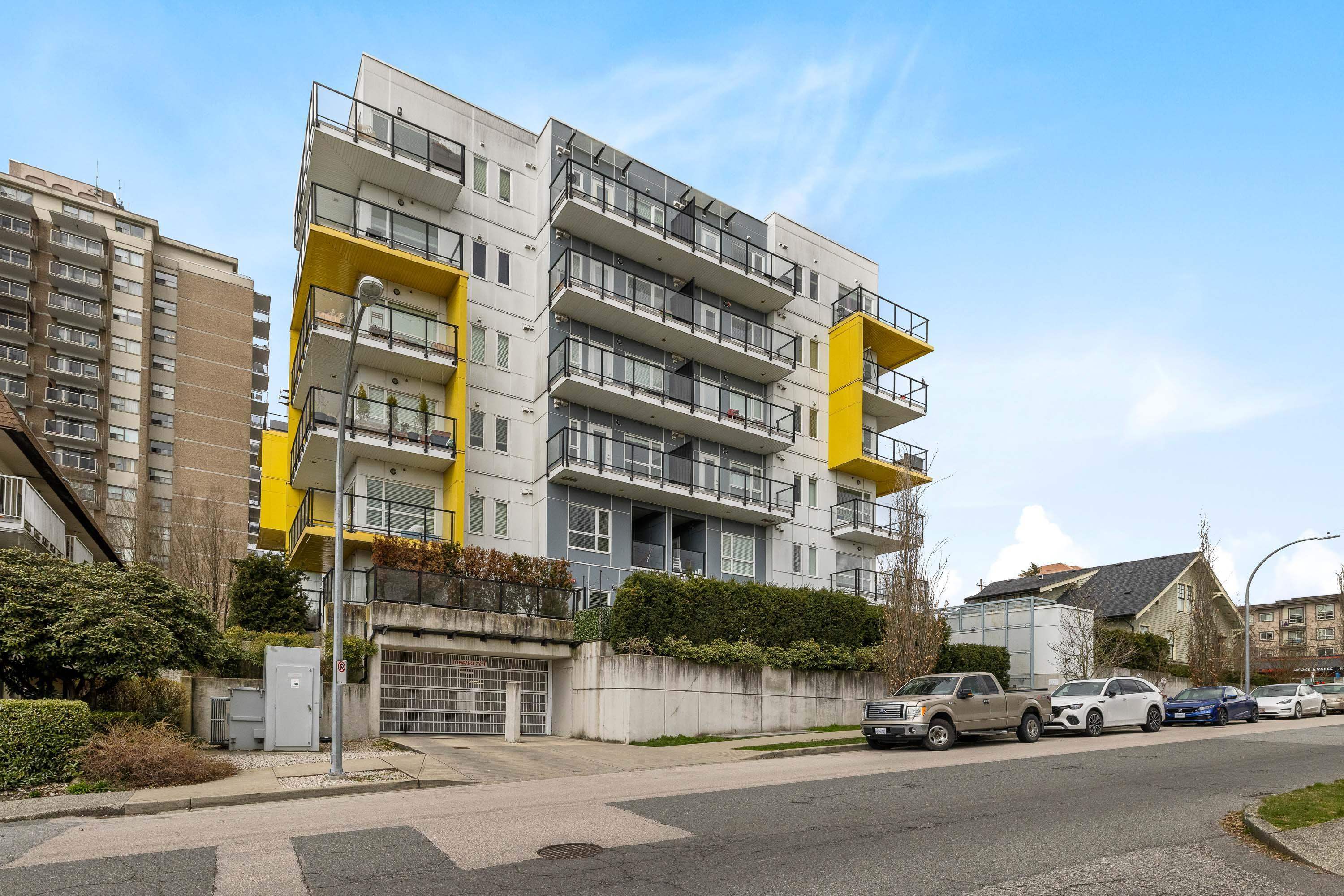 Photo de la propriété: 809 Fourth Avenue 104 BC V3M 0K1