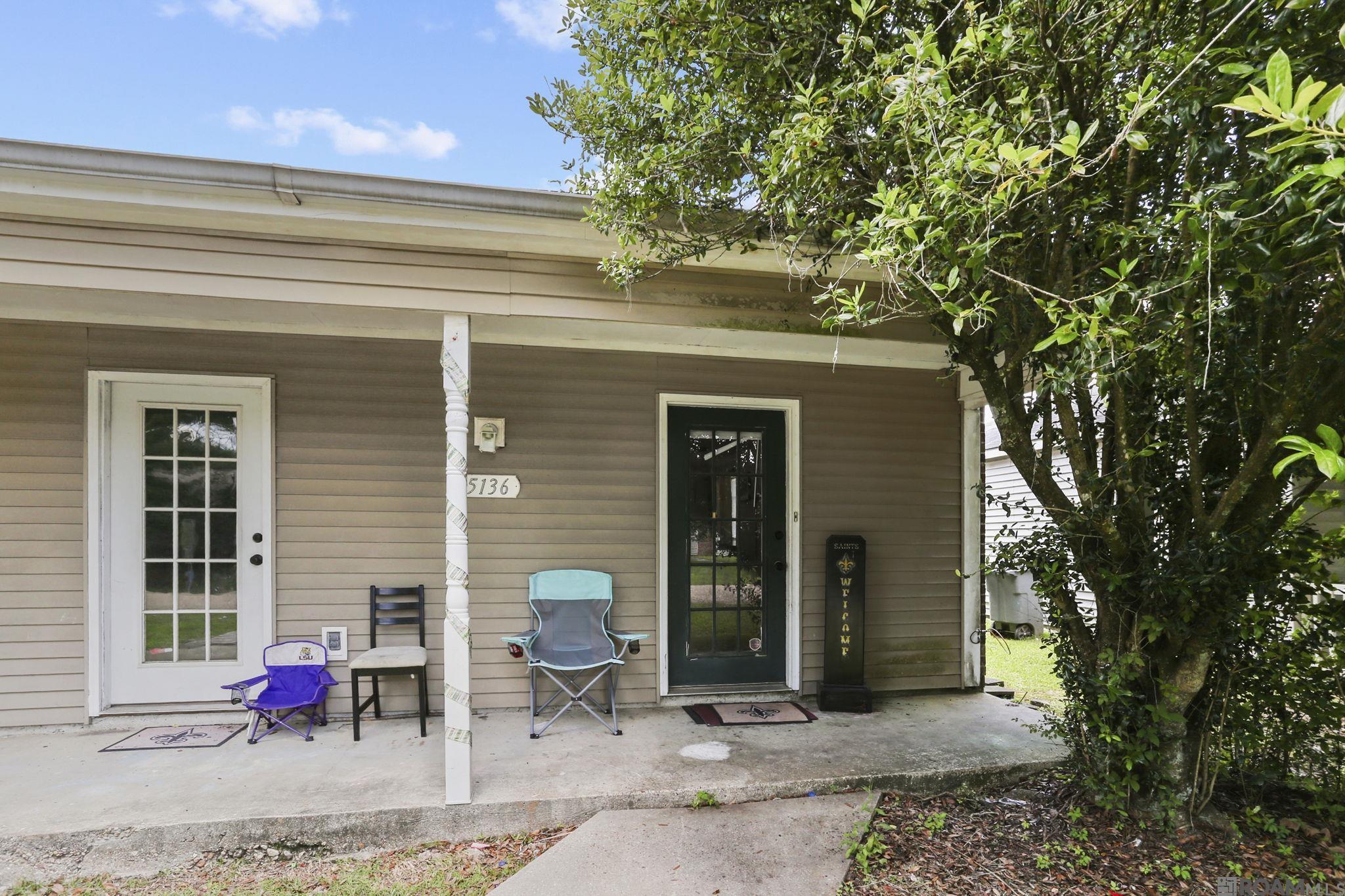 Property Photo: 5136 Cumberland Cove Dr LA 70817