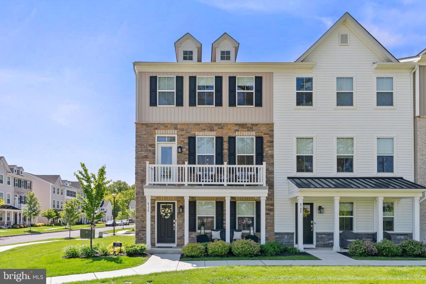 Property Photo: 4790 Jefferson Court PA 18947