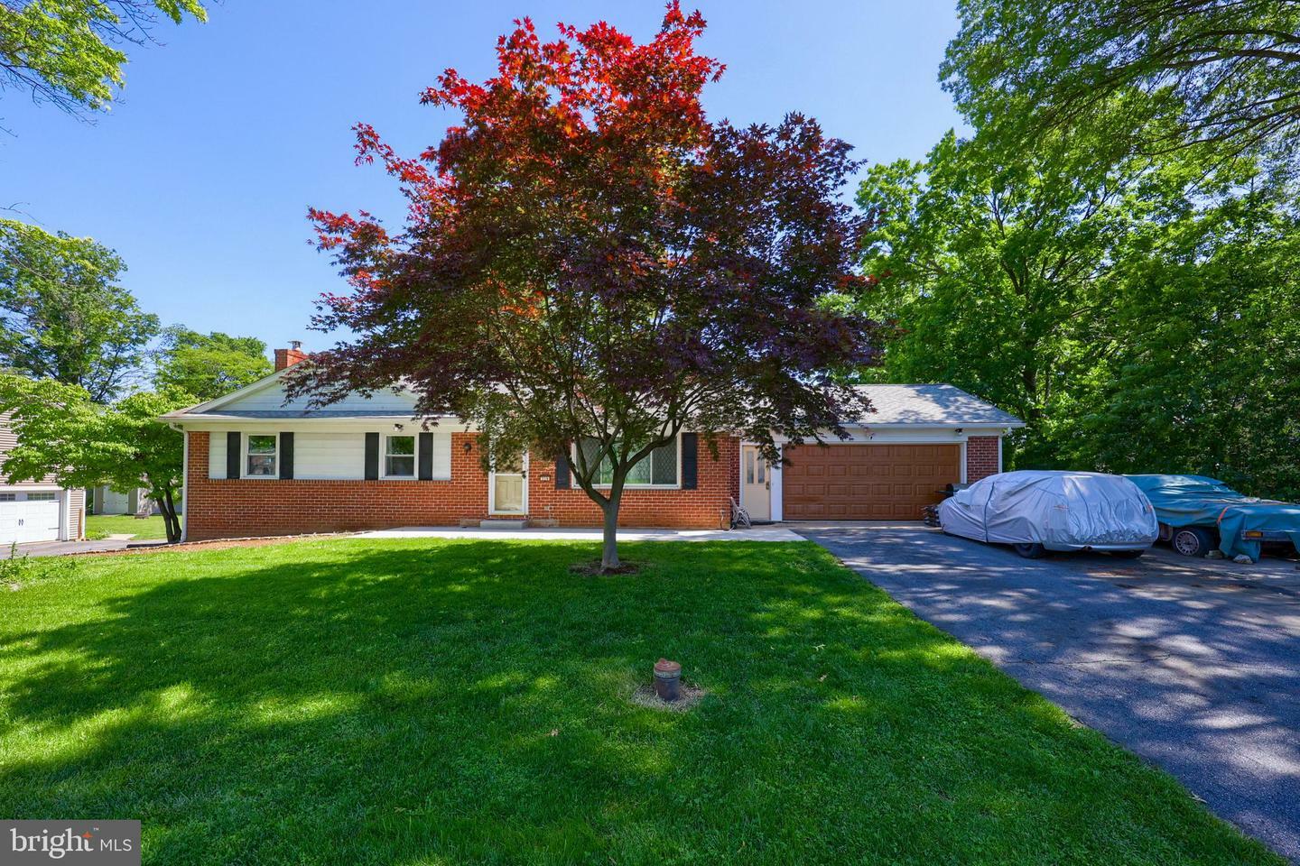 Property Photo:  339 Shetland Drive  PA 17601 