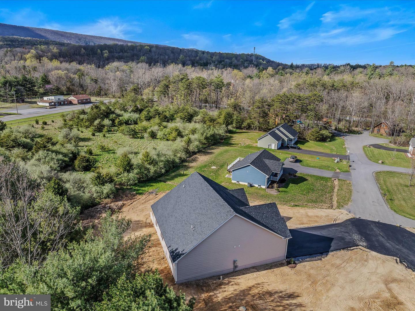 Property Photo: 40 Mdg WV 25411