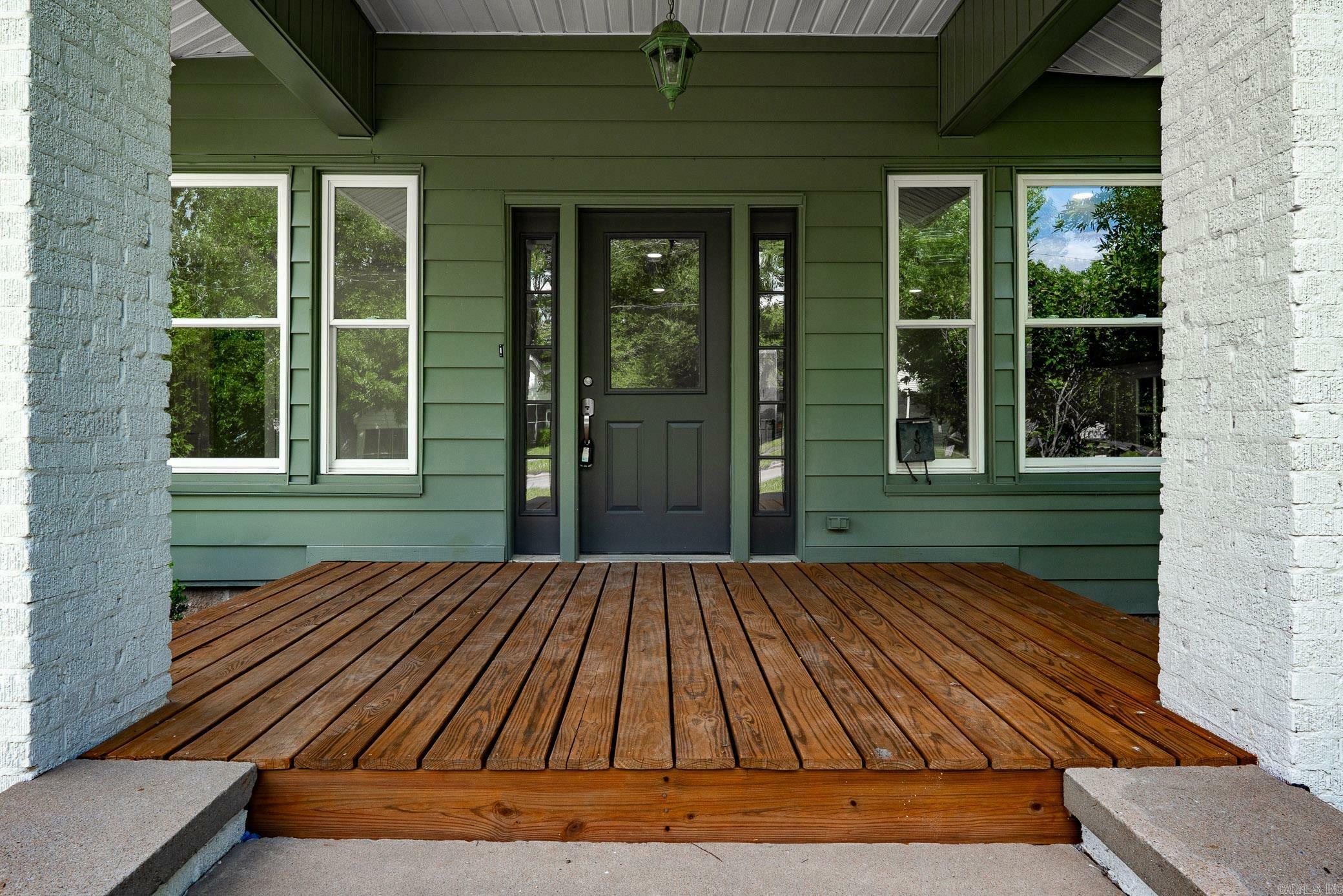 Property Photo: 315 Locust AR 72034