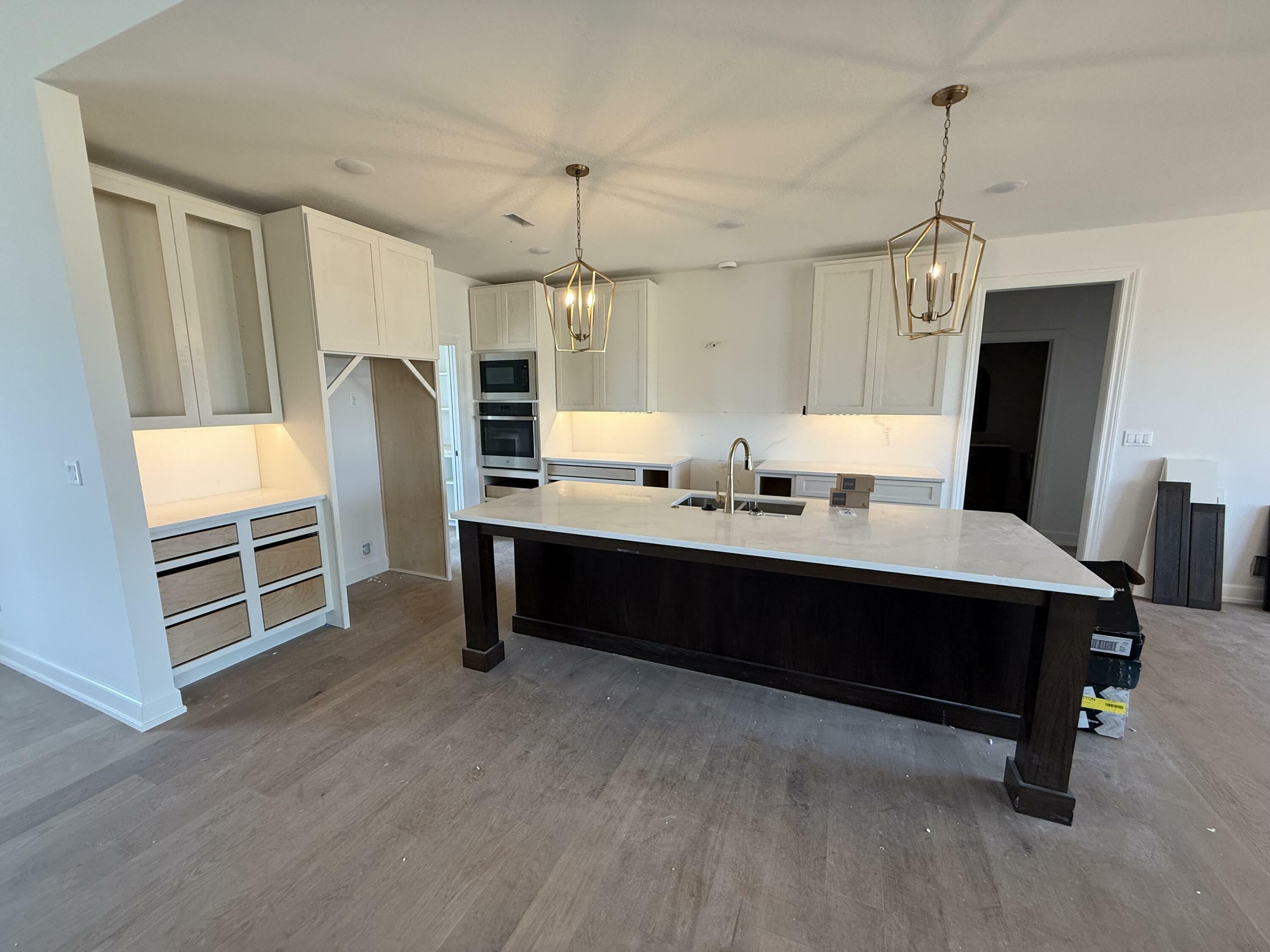 Property Photo: 5915 Ivory Ln MO 65201