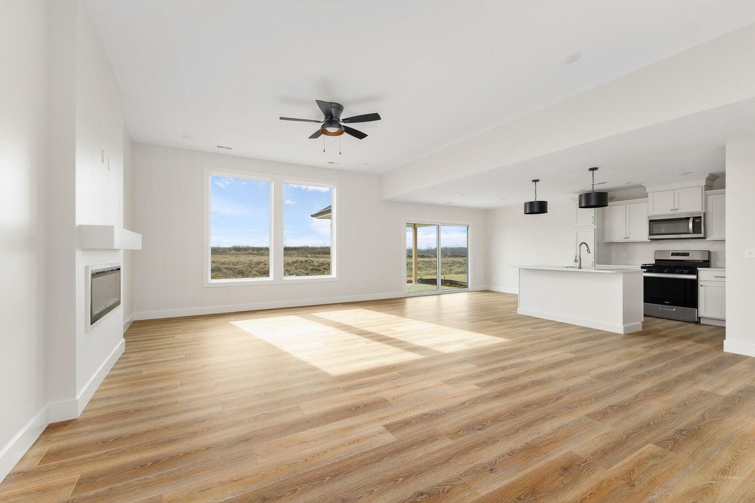 Property Photo: 5317 Makana Ln MO 65203