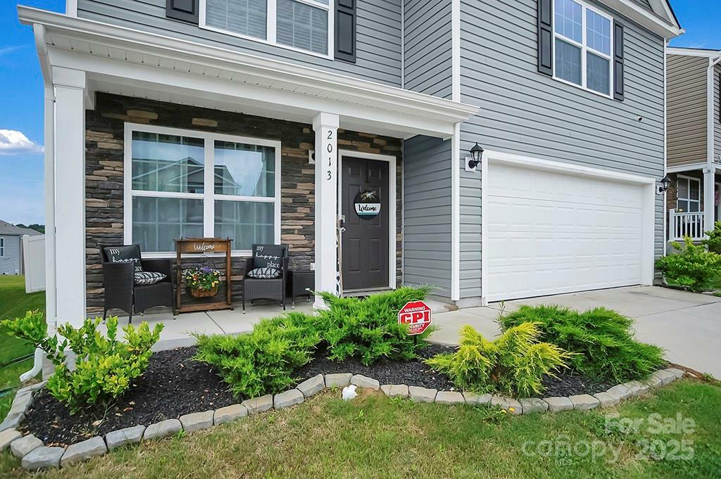 Property Photo: 2013 Eastway Drive NC 28034