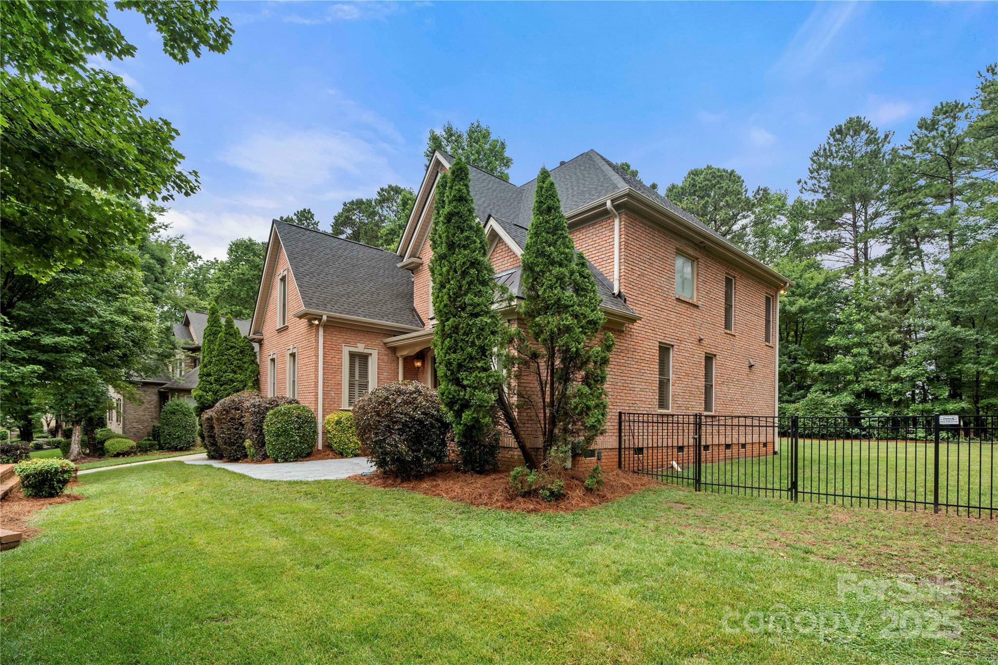 Property Photo: 310 Ridge Reserve Drive SC 29710