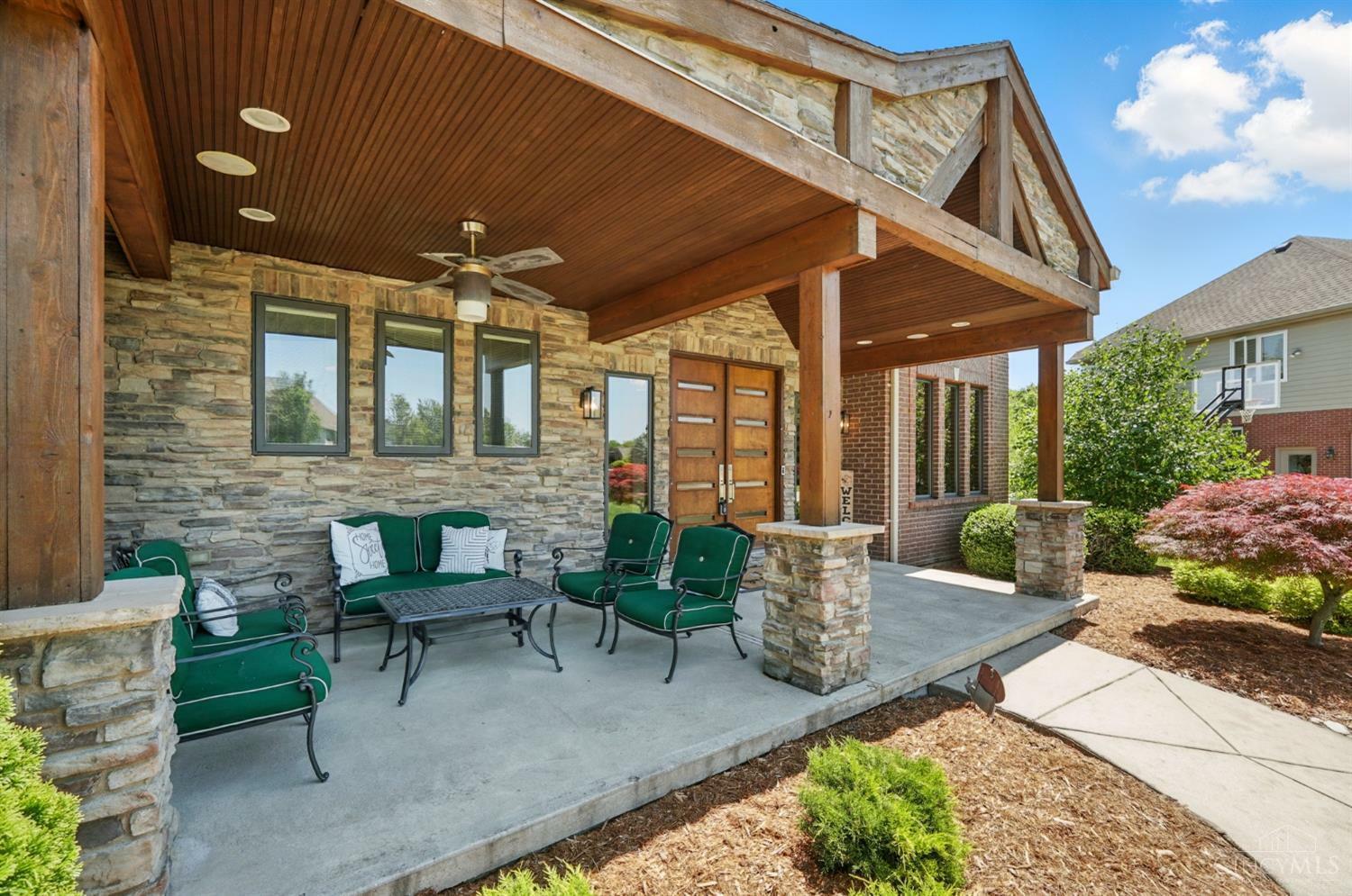 Property Photo:  4662 Summit Oak Lane  OH 45248 