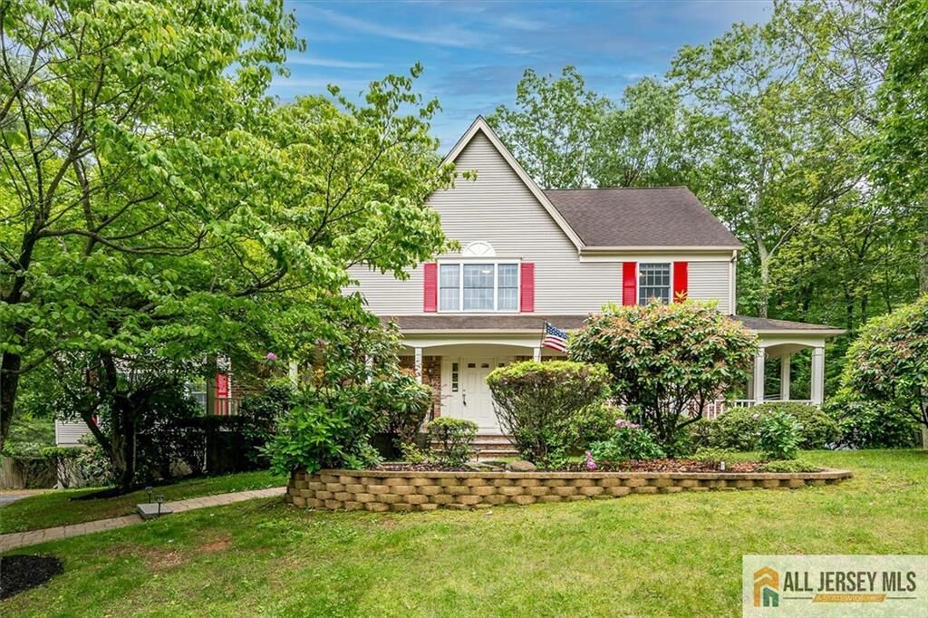 Property Photo: 8 Silver Birch Court NJ 08852