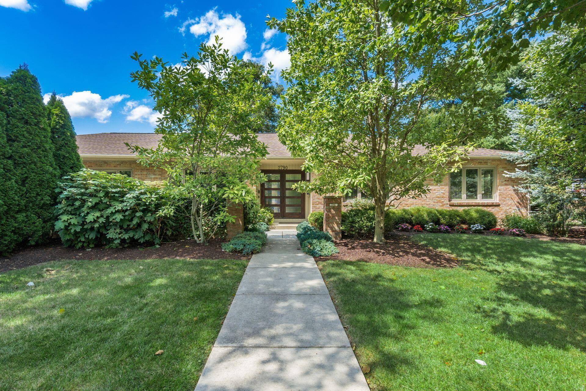 Property Photo: 2790 Alliston Court OH 43220