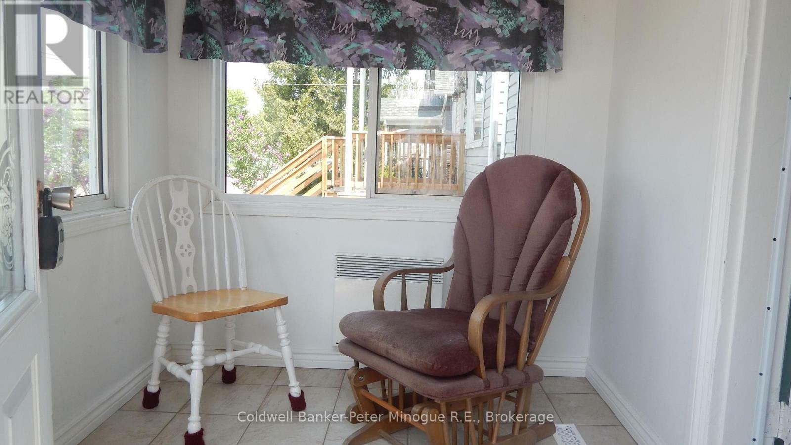 Property Photo: 172 Victoria Street East ON P1B 1P4