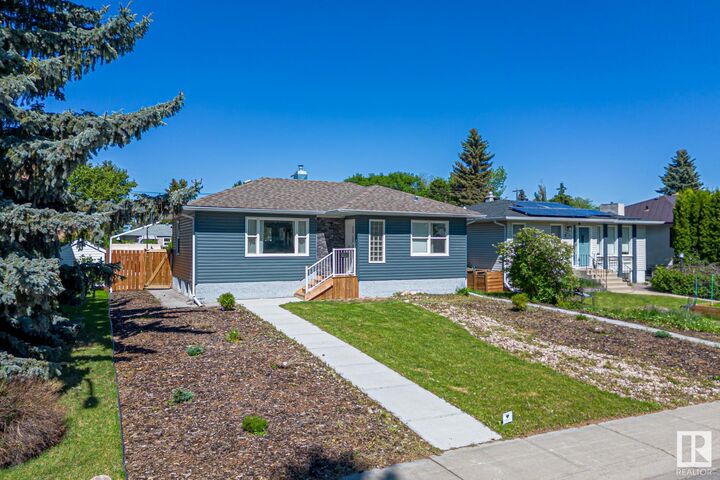 Property Photo: 11420 112 Avenue NW AB T5G 0H6