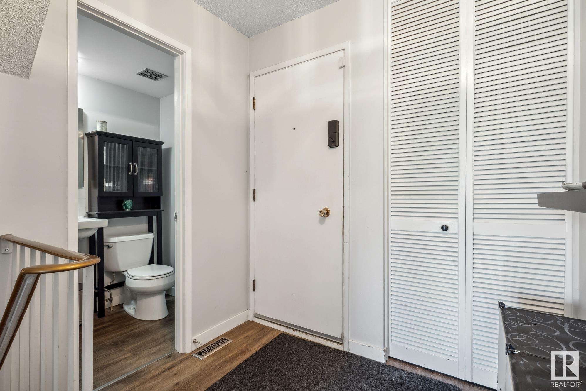 Property Photo: 97 Grandin Village AB T8N 1R9