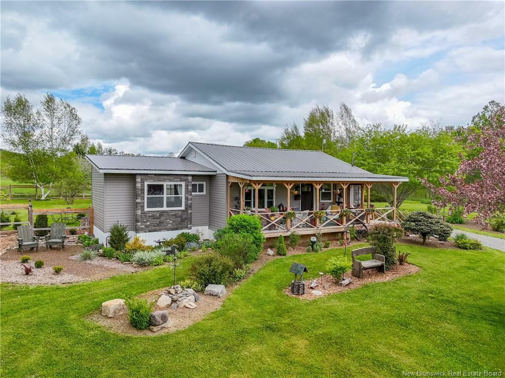 Property Photo: 1372 Route 105 NB E6G 1L8