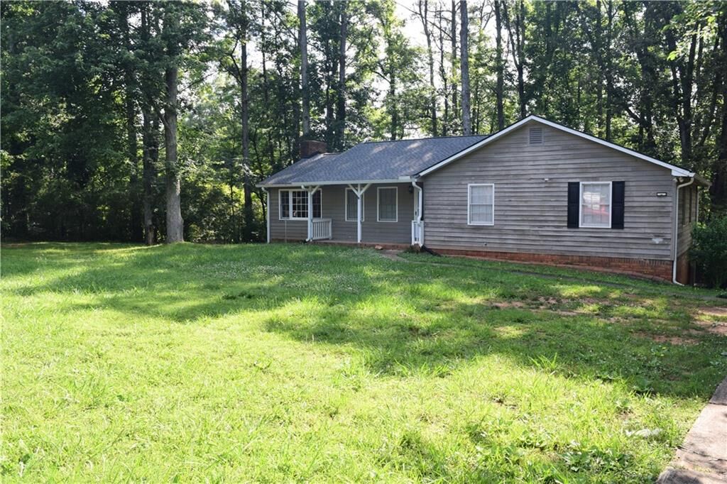Property Photo:  157 Sequoyah Circle  GA 30115 