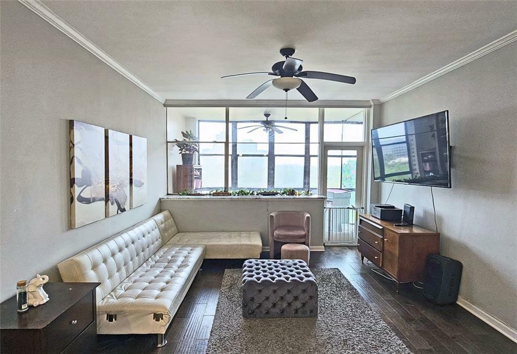 Property Photo: 3060 Pharr Court North NW 719 GA 30305
