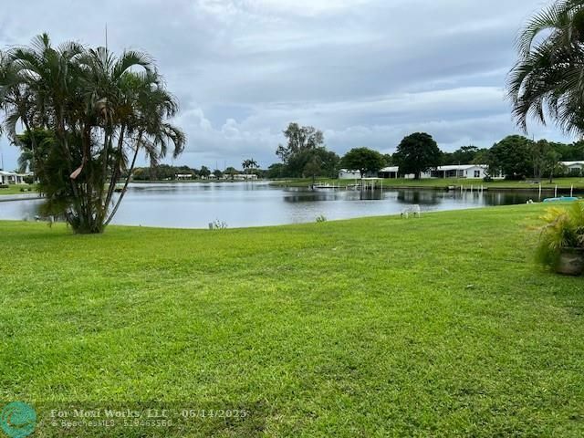 Property Photo:  1213 SW 20th  FL 33426 