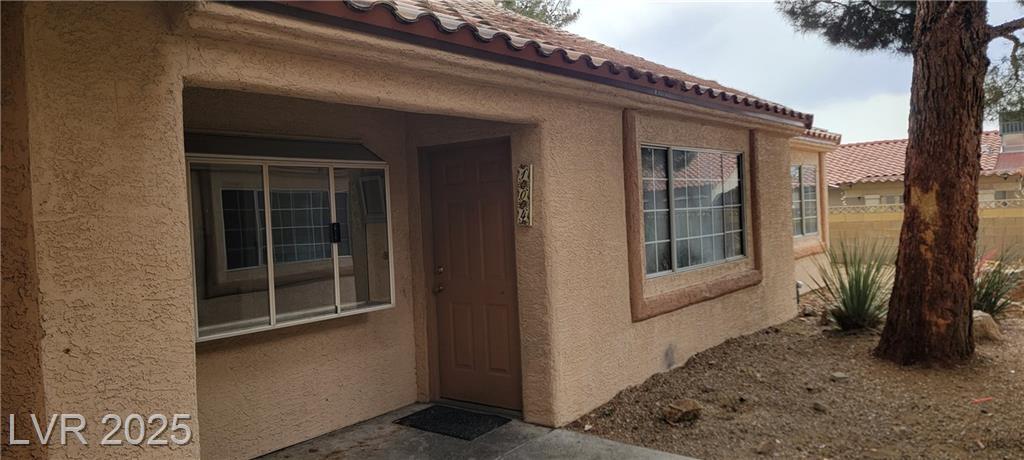 Property Photo:  1612 North Torrey Pines Drive 104  NV 89108 
