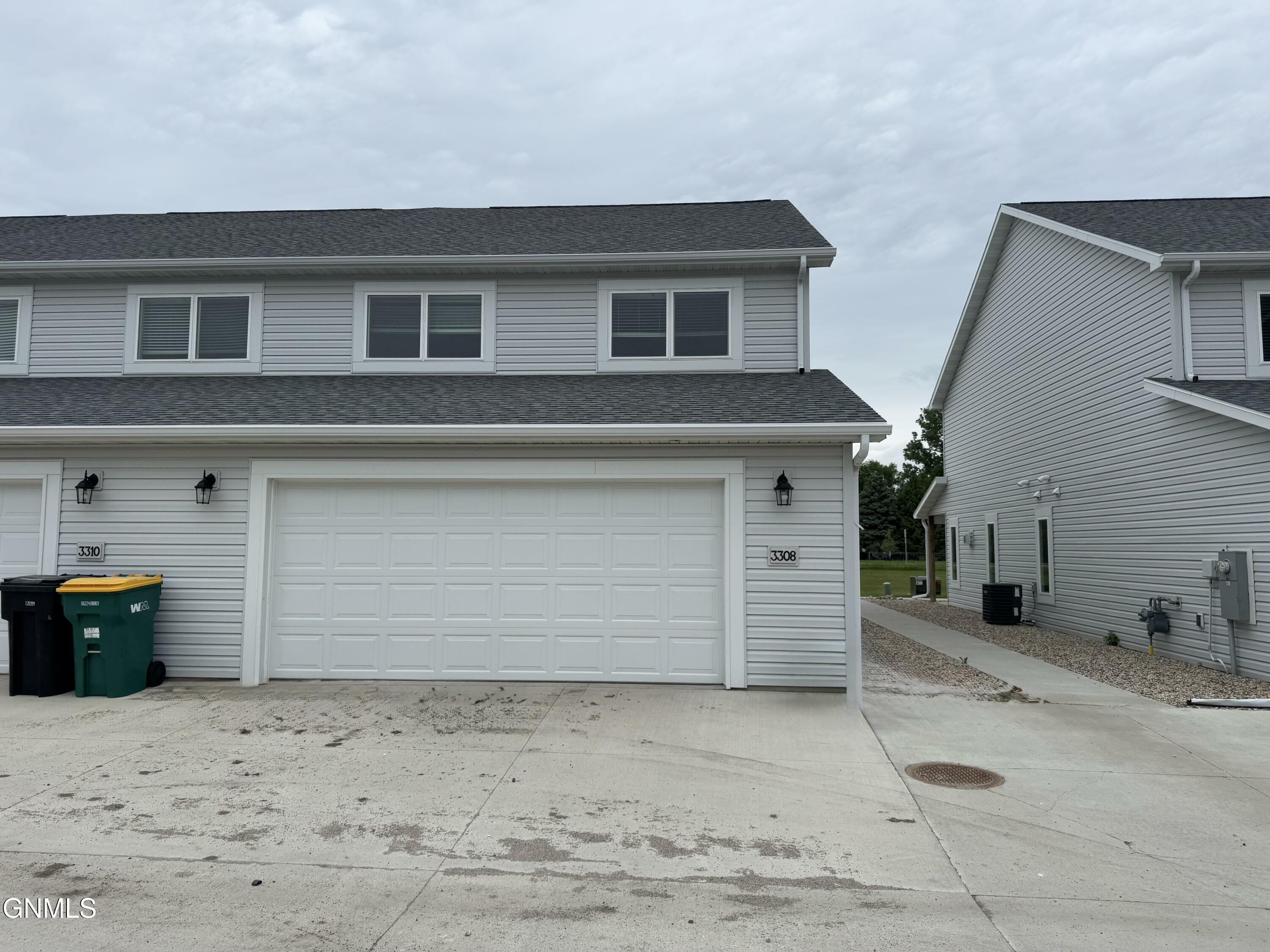 Property Photo: 3308 Kenner Loop ND 58504