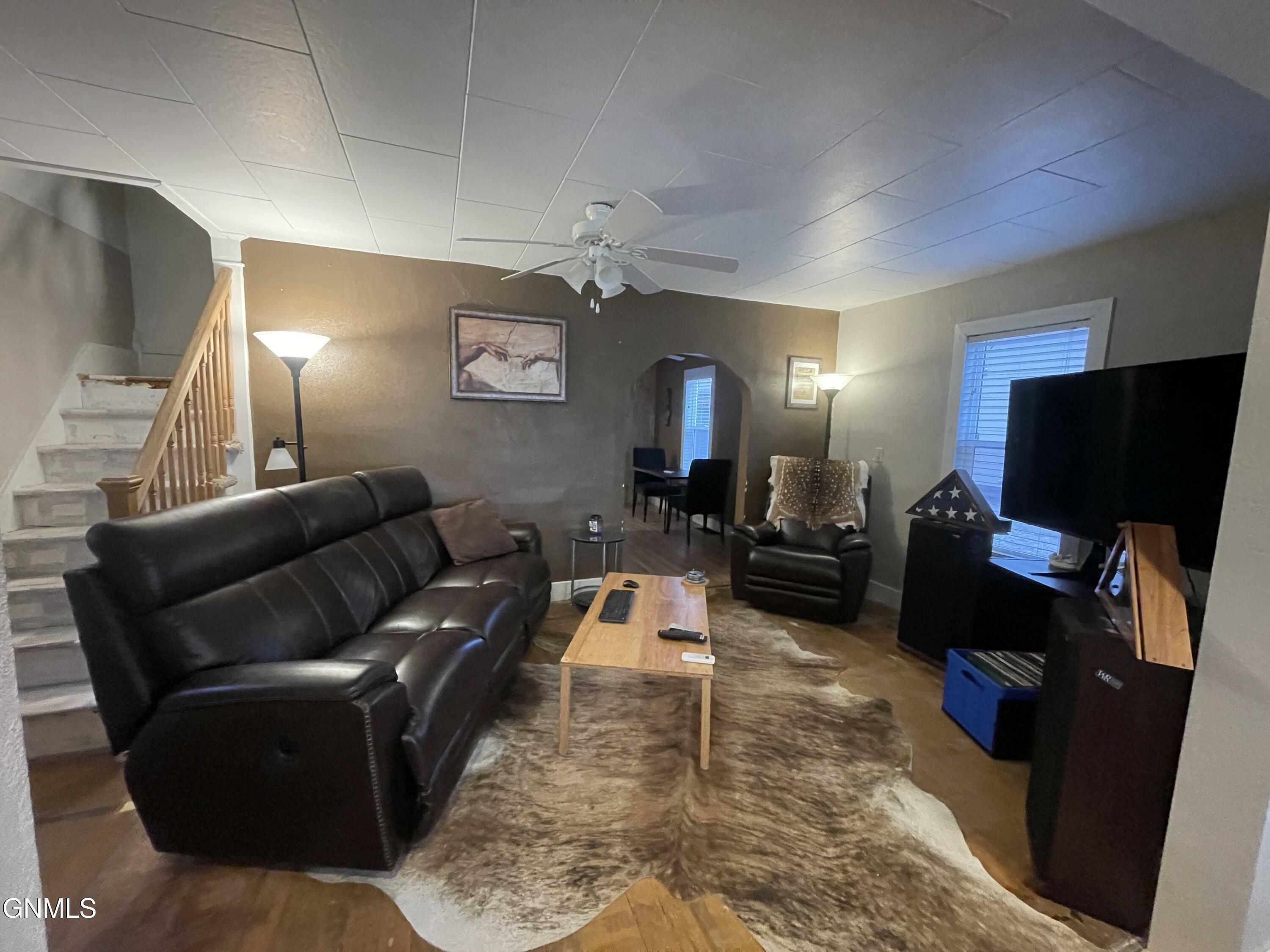 Property Photo: 103 1st Avenue E ND 58580