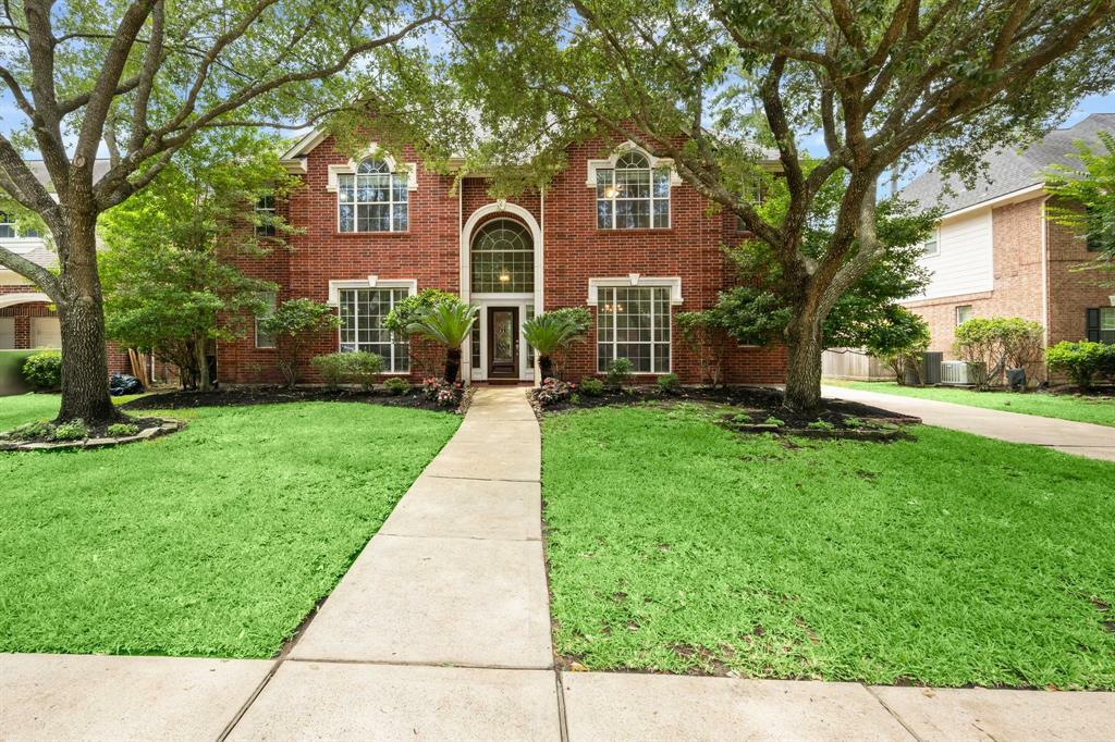 Property Photo: 9607 Woodcliff Lake Drive TX 77379