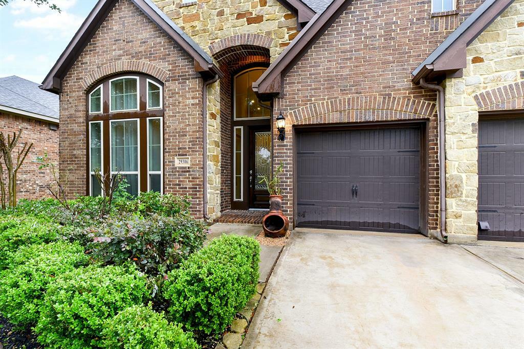 Property Photo: 29306 Lovegrass Court TX 77494