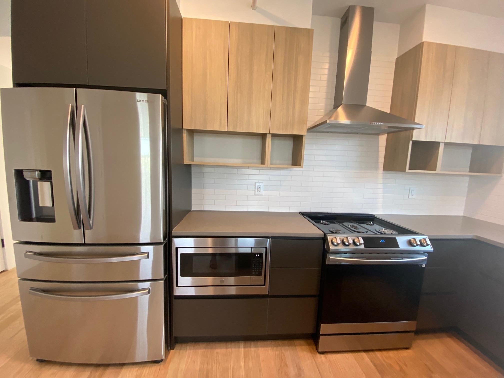Property Photo: 41 Thorne St 4 NJ 07307