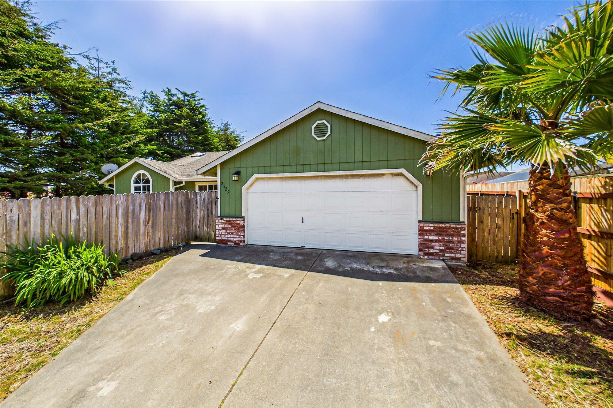 Property Photo: 2527 Rita Avenue CA 95519
