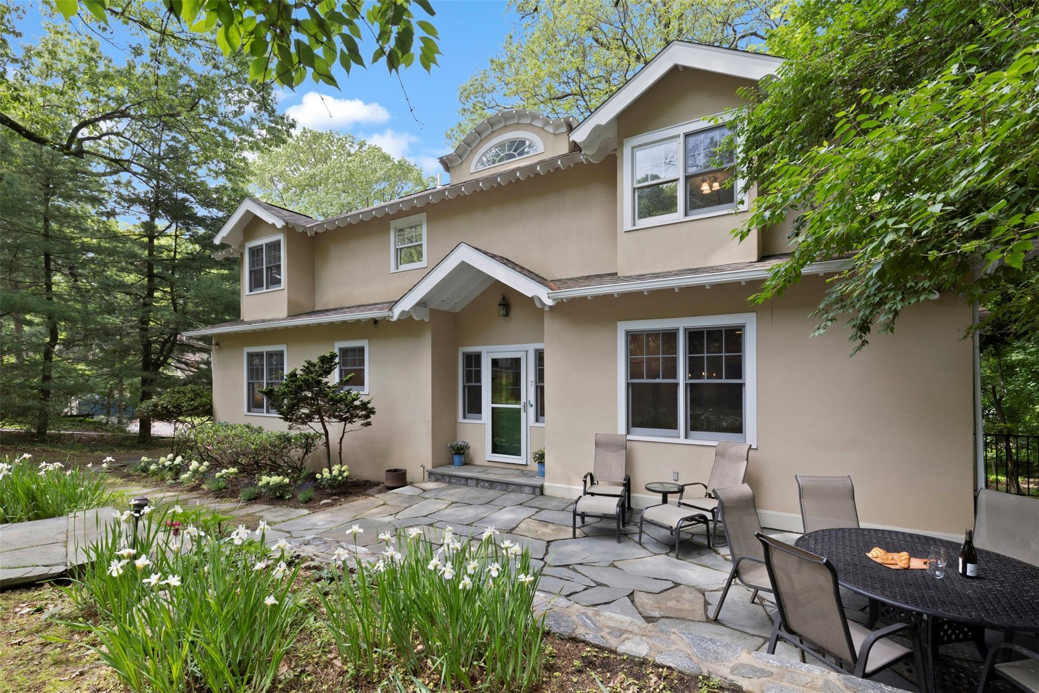 Property Photo: 7 Ravine Drive NY 10706