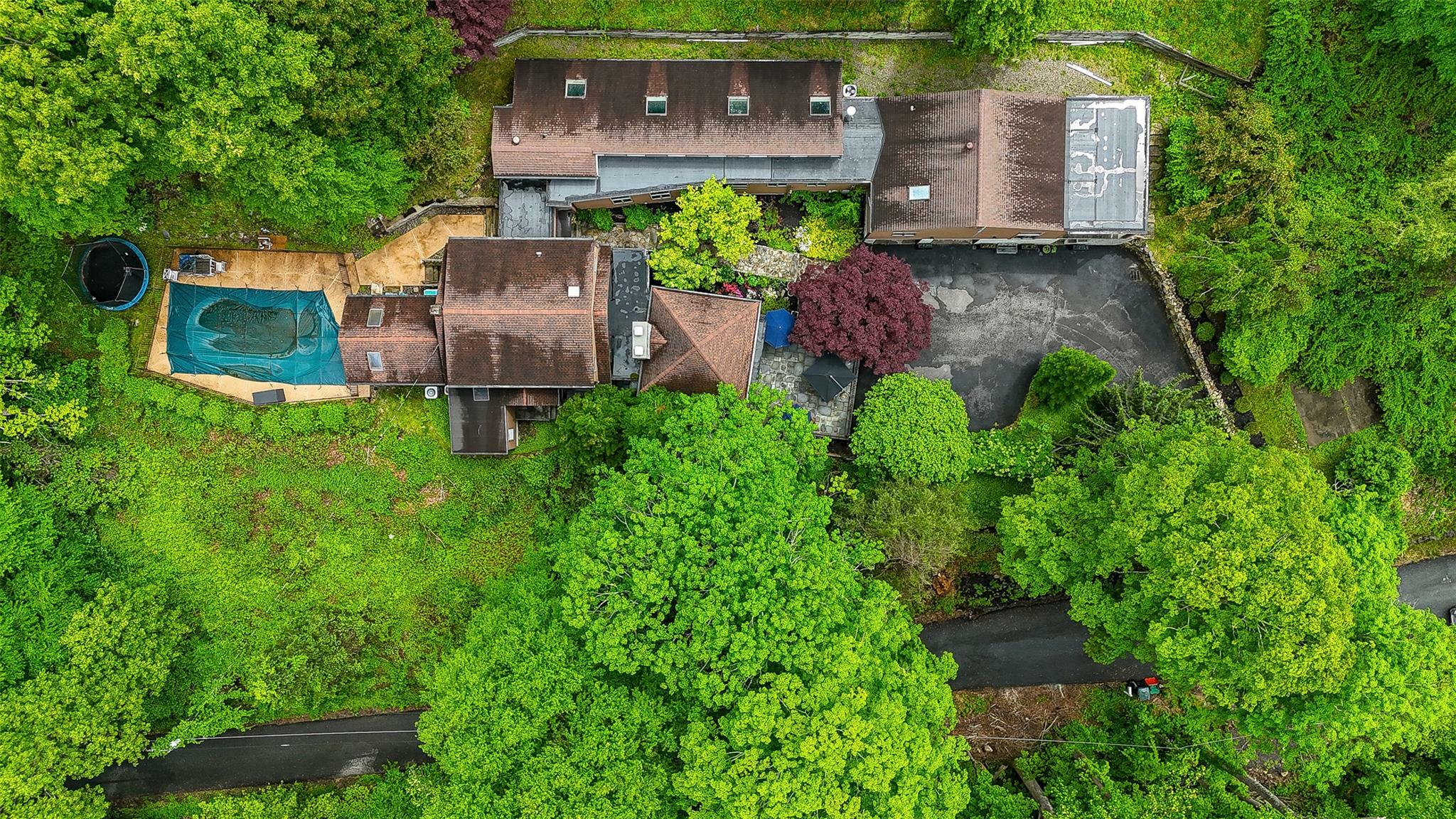 Property Photo: 32 New Hill Road NY 10579