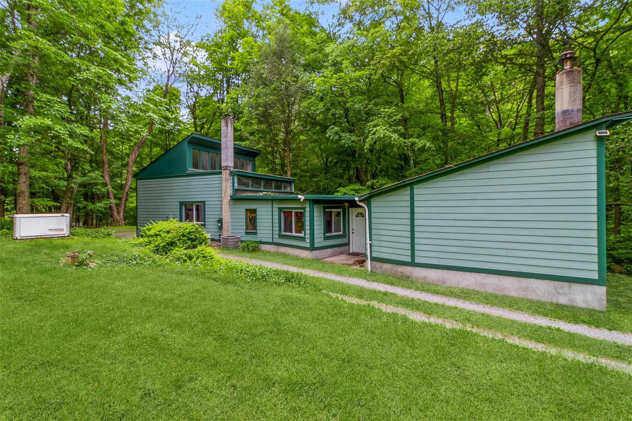 Property Photo: 13 Hilldale Avenue NY 10589