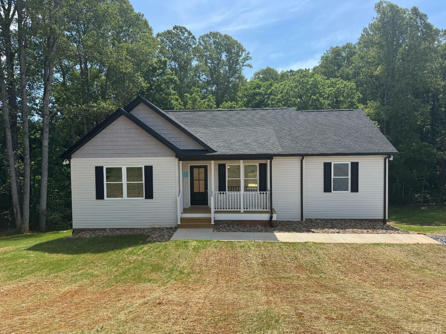 Property Photo: 2350 Spring Grove Road VA 24593