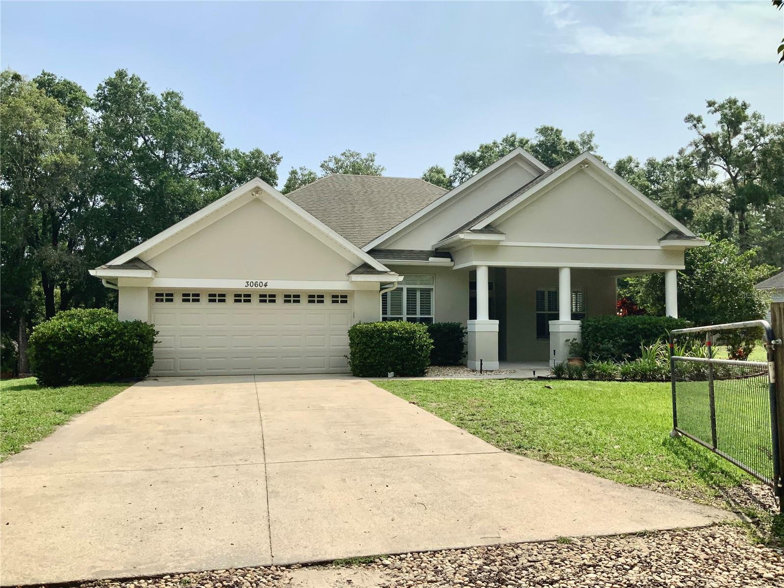 Property Photo:  30604 Apawamis Drive  FL 32776 