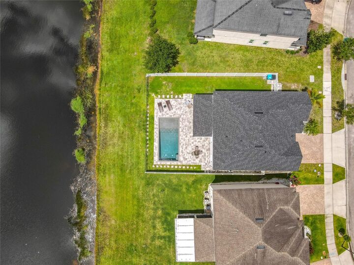 4993 Southlawn Avenue  Orlando FL 32811 photo