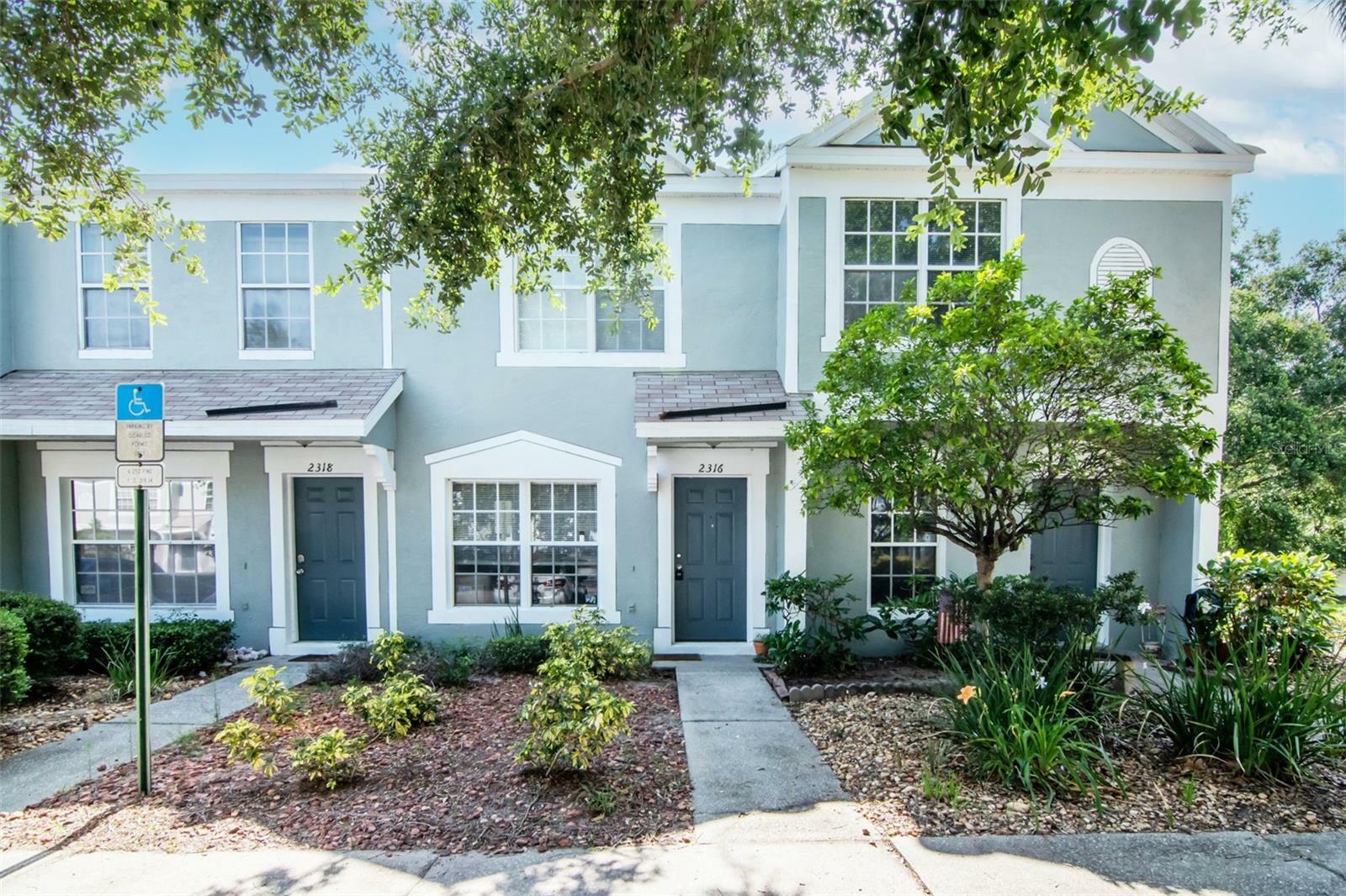 Property Photo: 2316 Lake Woodberry Circle FL 33510