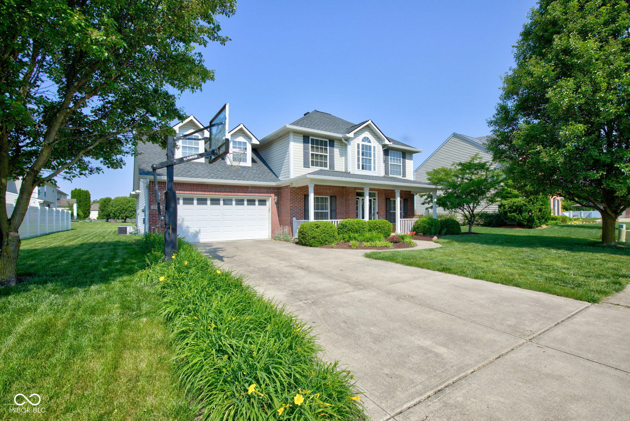Property Photo: 2234 Burgundy Way IN 46168