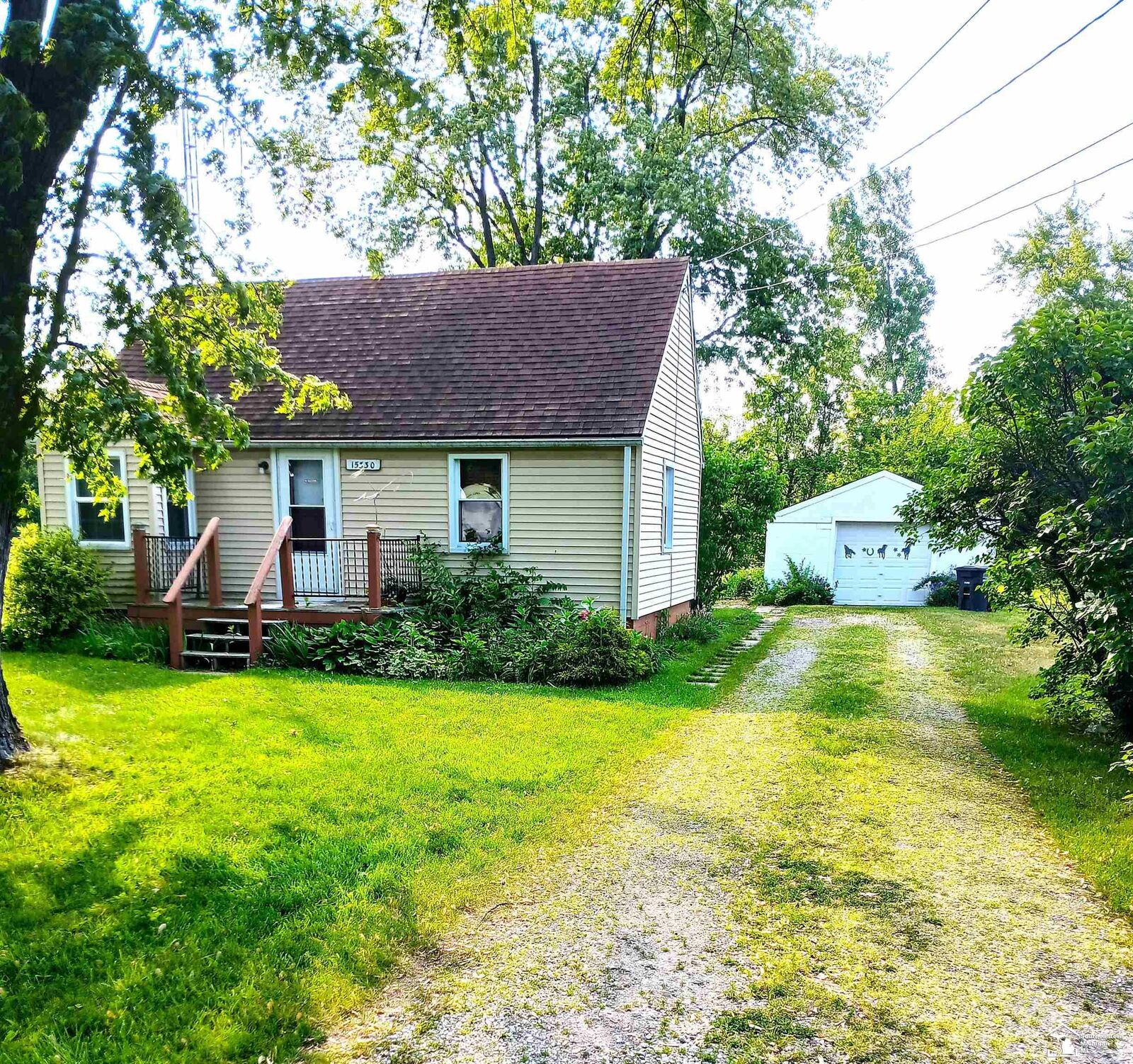 Property Photo:  15330 Dayton Road  MI 48161-3780 